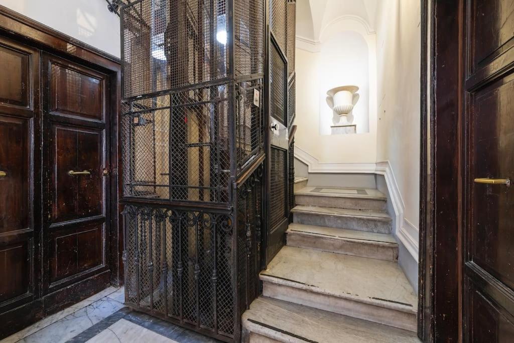 Domus Quirinale Apartment โรม ภายนอก รูปภาพ