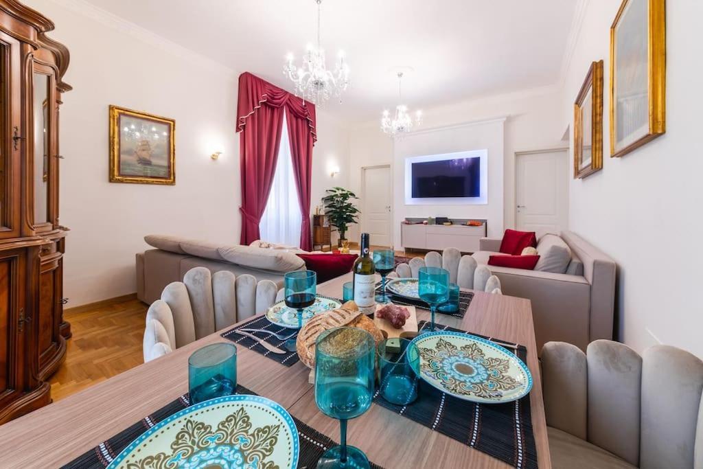 Domus Quirinale Apartment โรม ภายนอก รูปภาพ