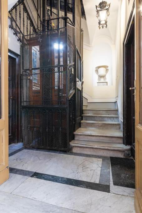 Domus Quirinale Apartment โรม ภายนอก รูปภาพ